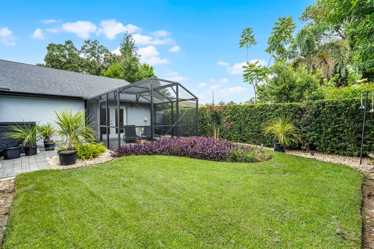 Image 36 of 46 For 749 Warwick Place