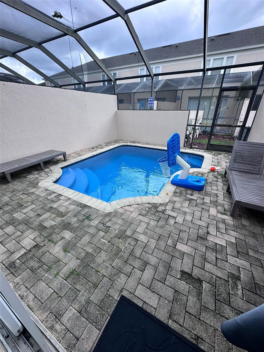 Image 10 of 34 For 2381 Silver Palm Drive
