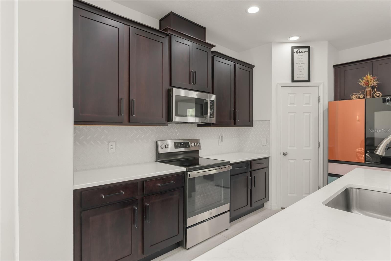 Image 10 of 61 For 1154 Chase Austin Way