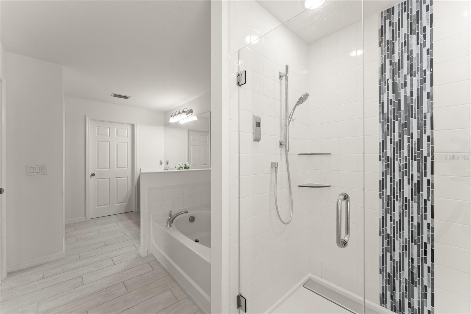 Image 34 of 61 For 1154 Chase Austin Way