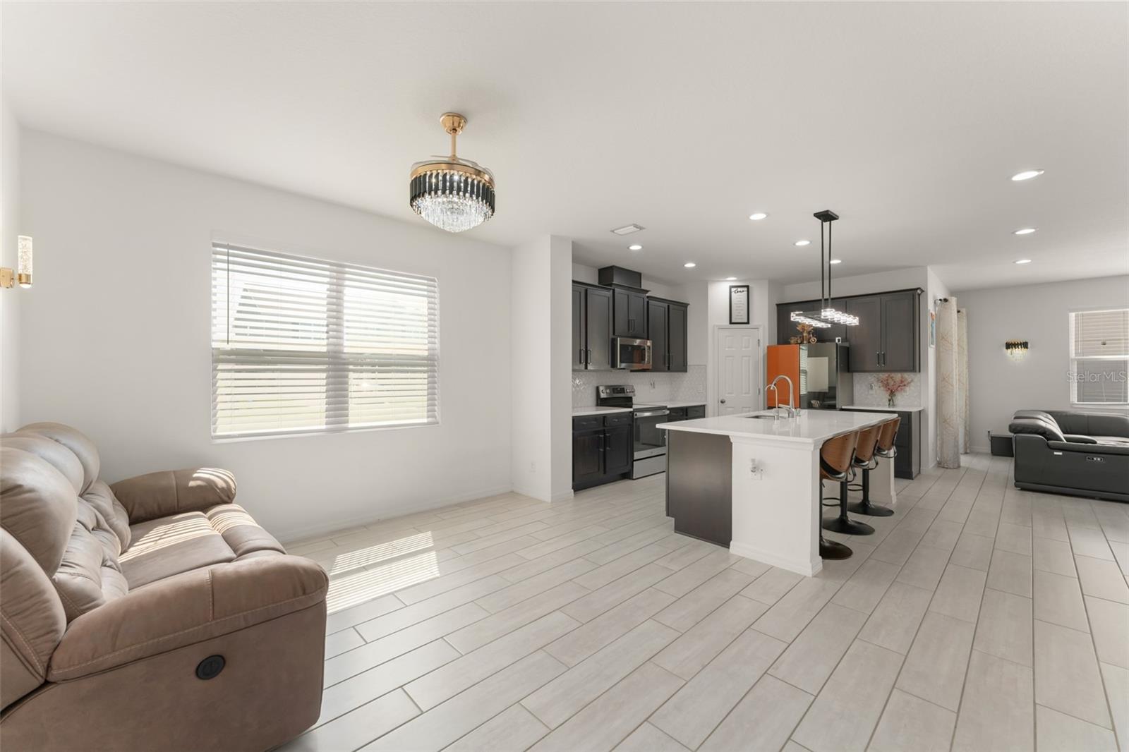 Image 5 of 61 For 1154 Chase Austin Way