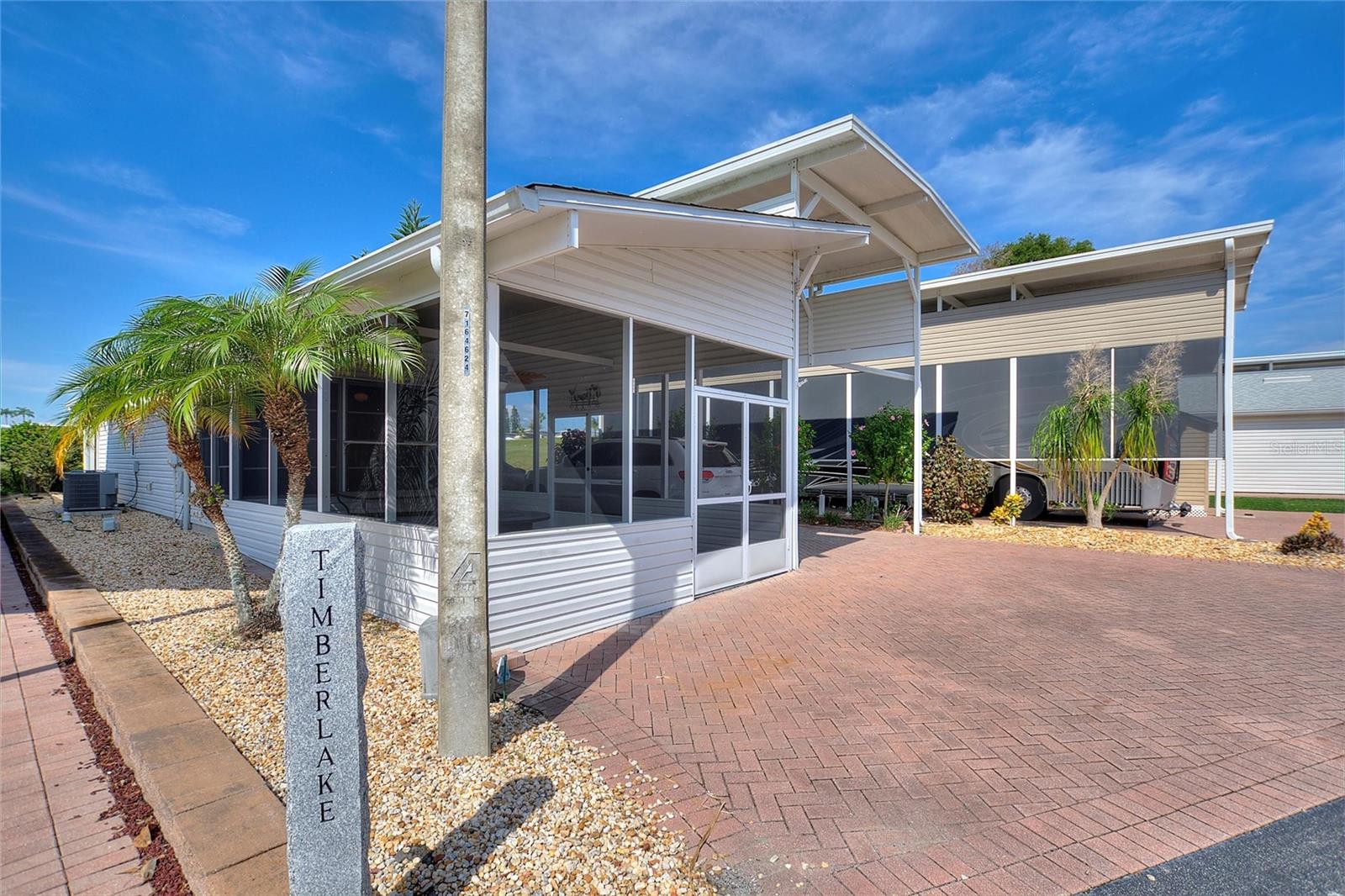 Image 12 of 49 For 1144 Deer Creek Boulevard