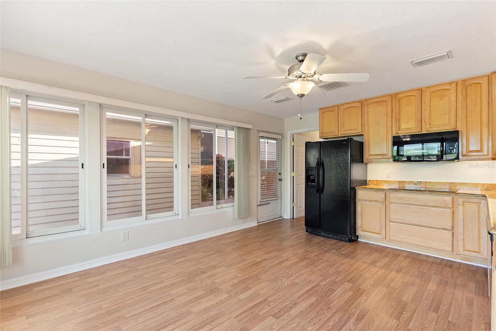 Image 15 of 49 For 1144 Deer Creek Boulevard
