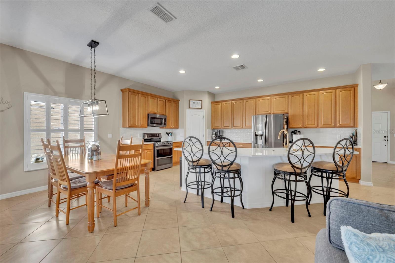 Image 10 of 41 For 2540 Black Lake Boulevard