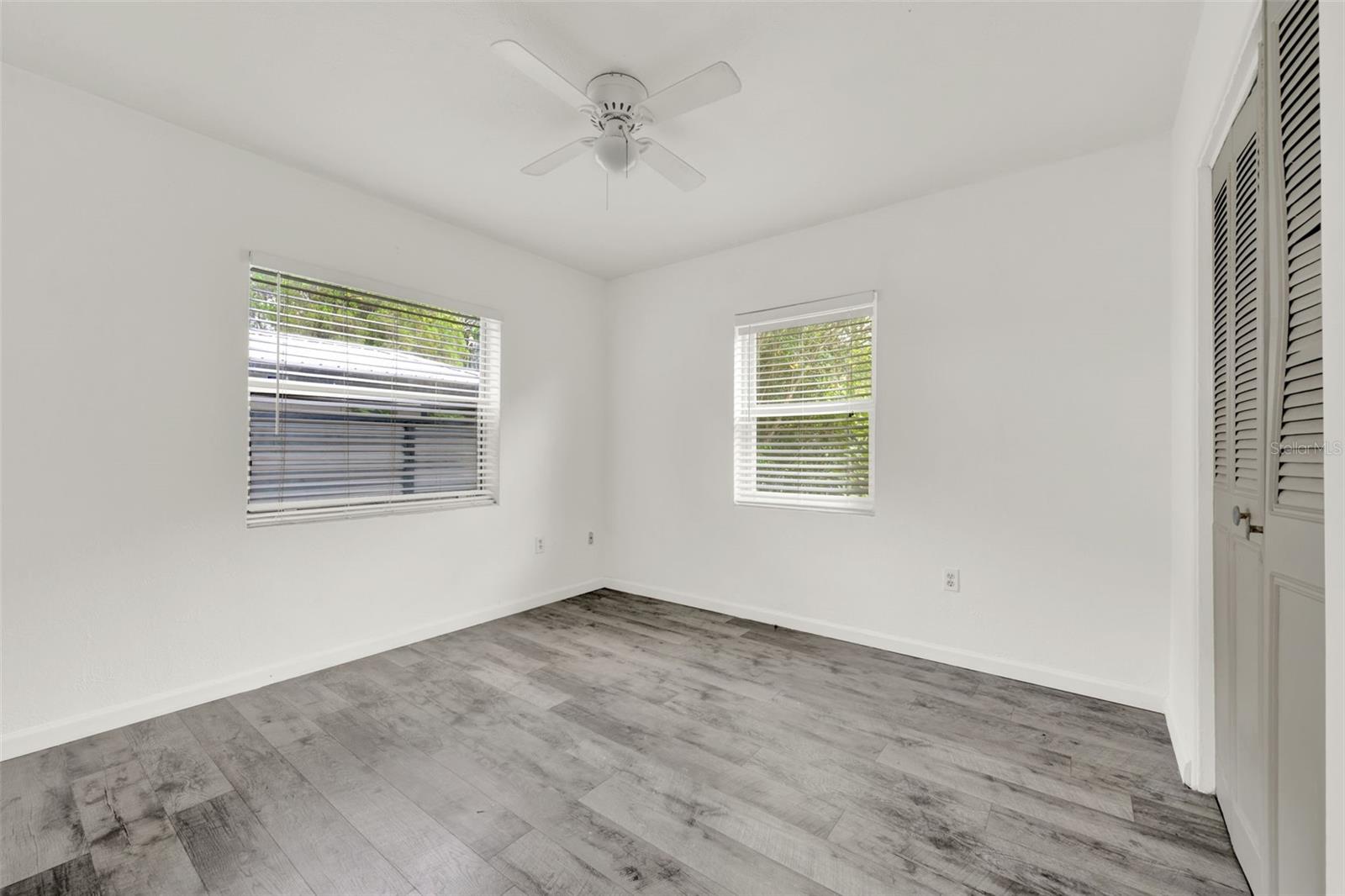 Image 14 of 20 For 300 Glenwood Avenue