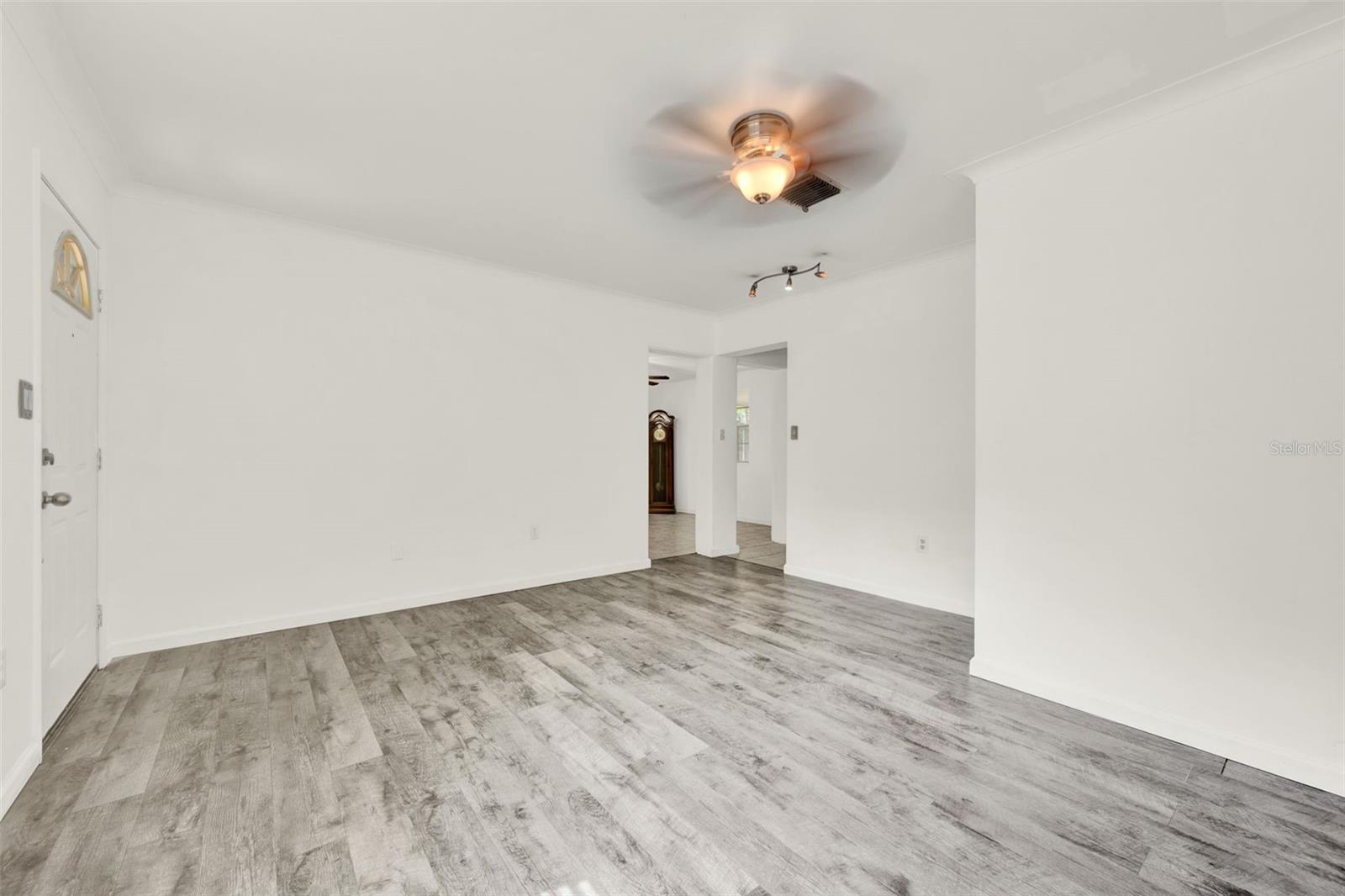 Image 5 of 20 For 300 Glenwood Avenue