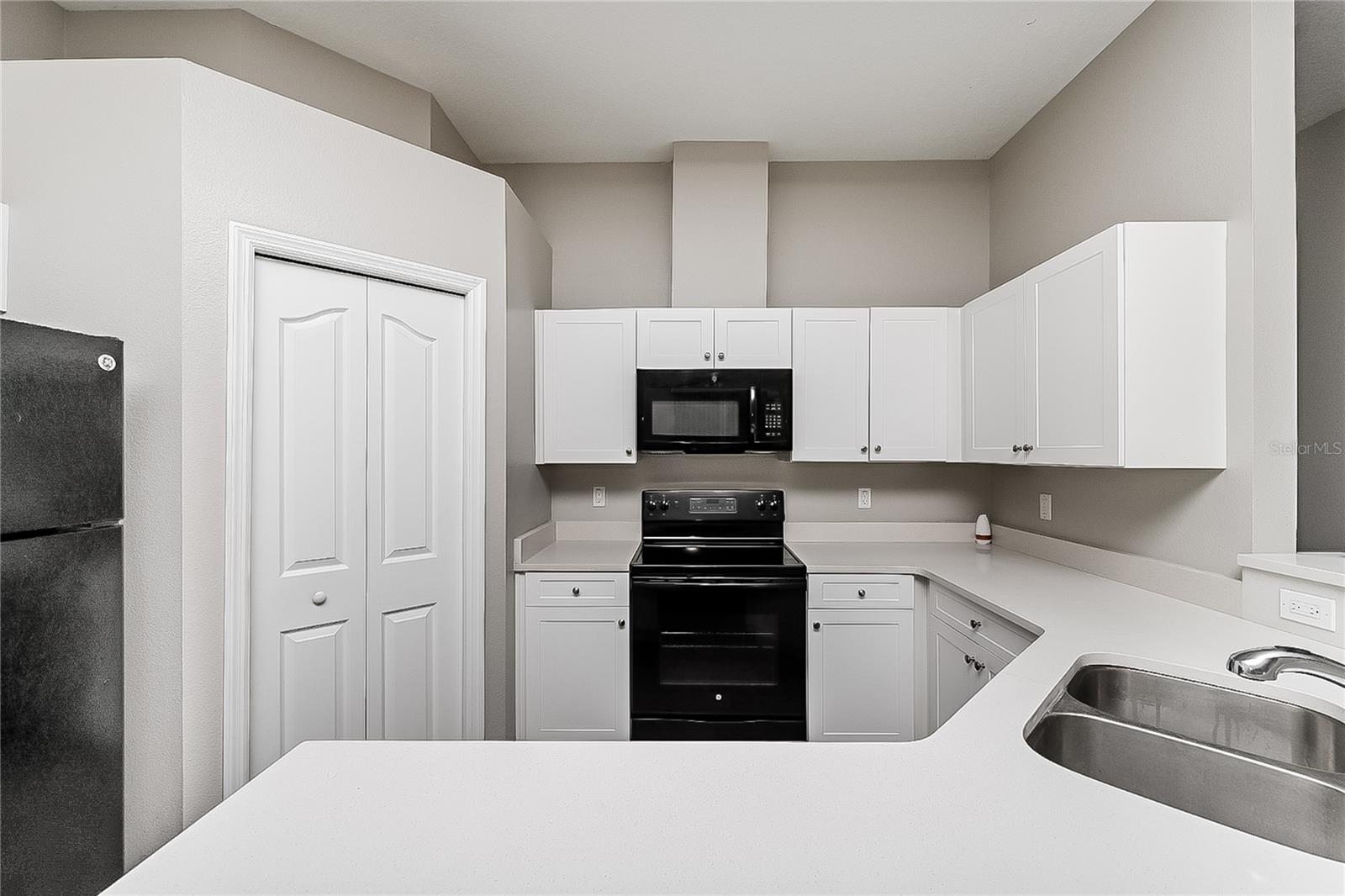 Image 4 of 16 For 12124 Shearwater Drive