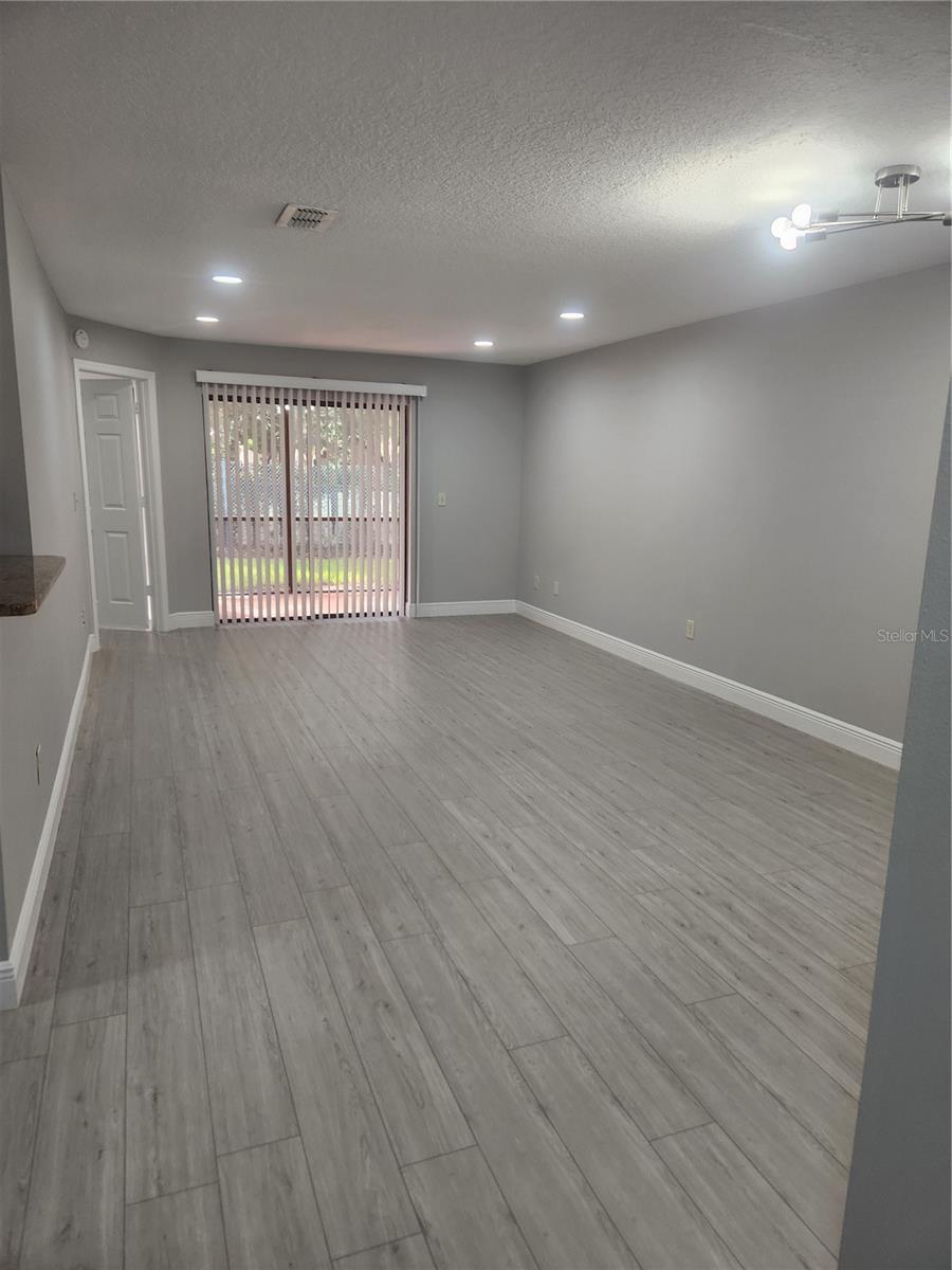 Image 2 of 10 For 7417 Sugar Bend Drive 7417
