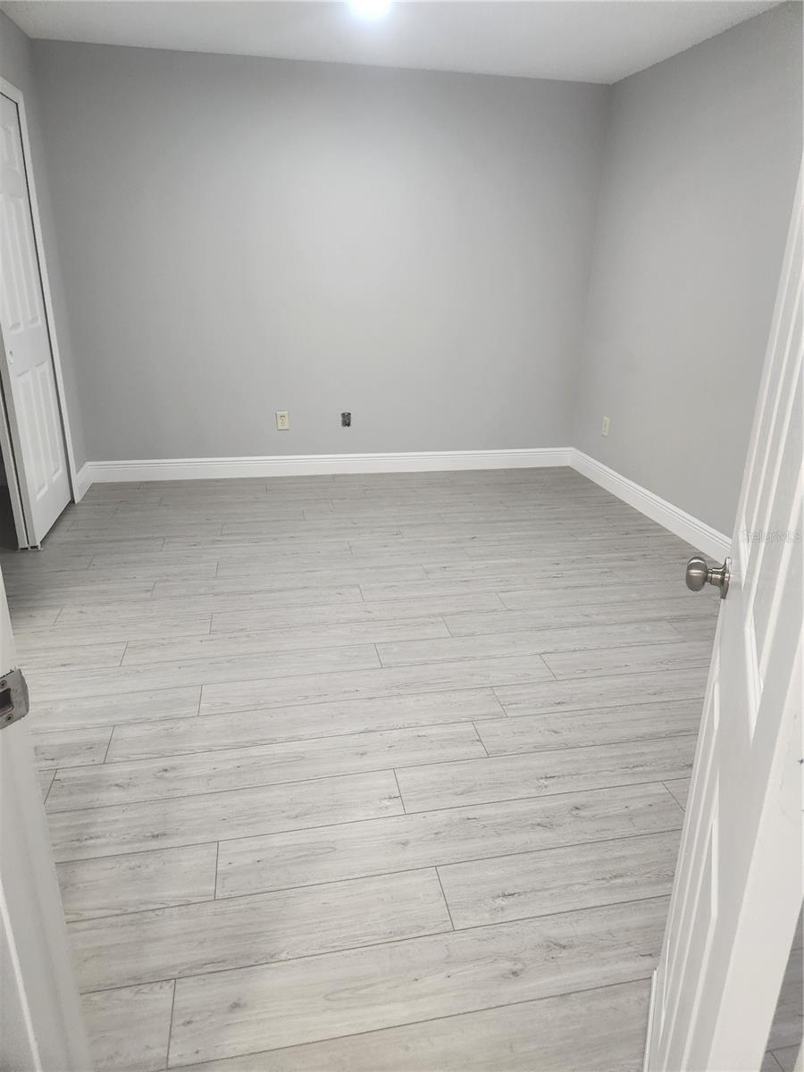 Image 8 of 10 For 7417 Sugar Bend Drive 7417