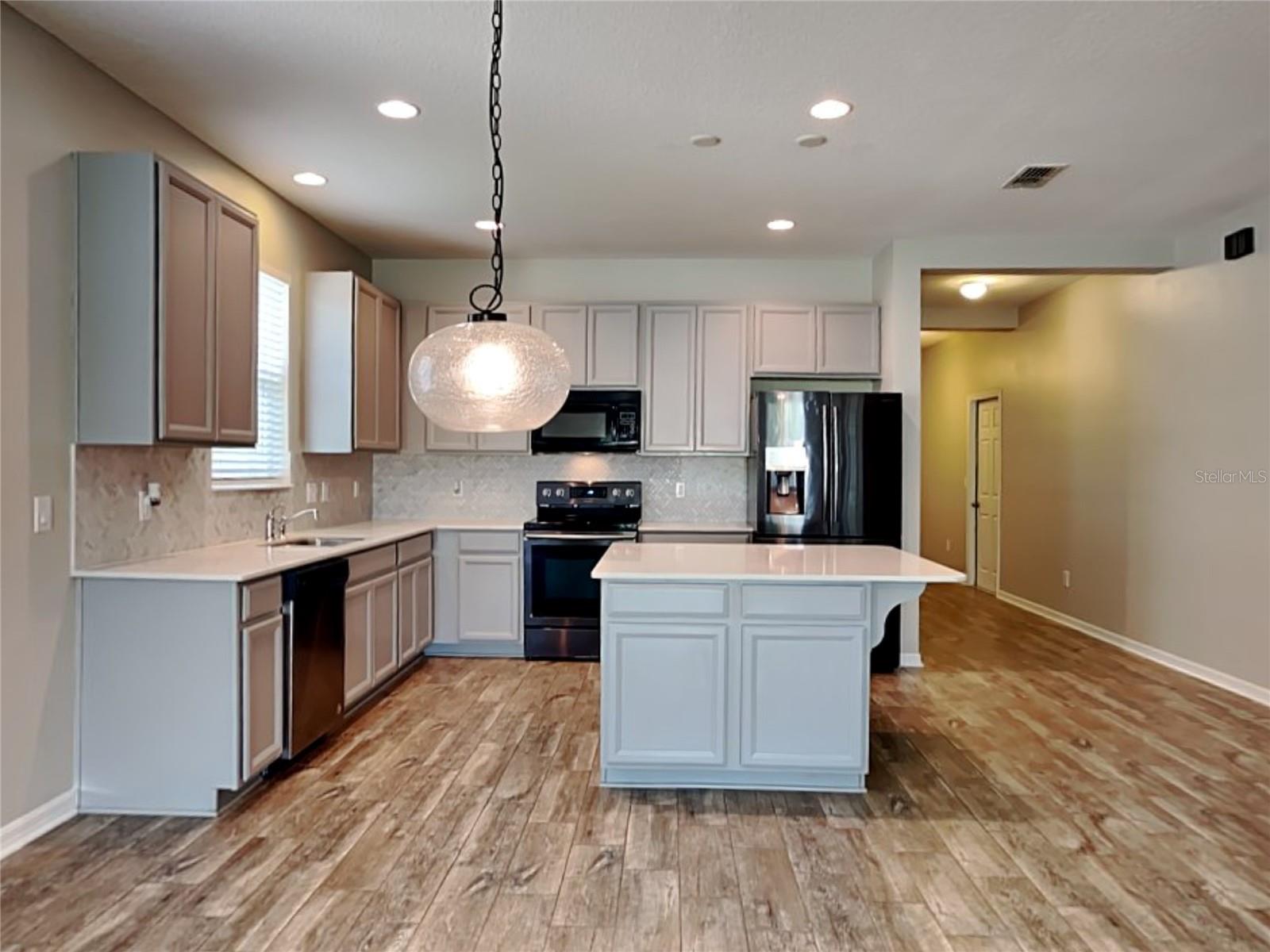 Image 4 of 17 For 5369 Carrara Court