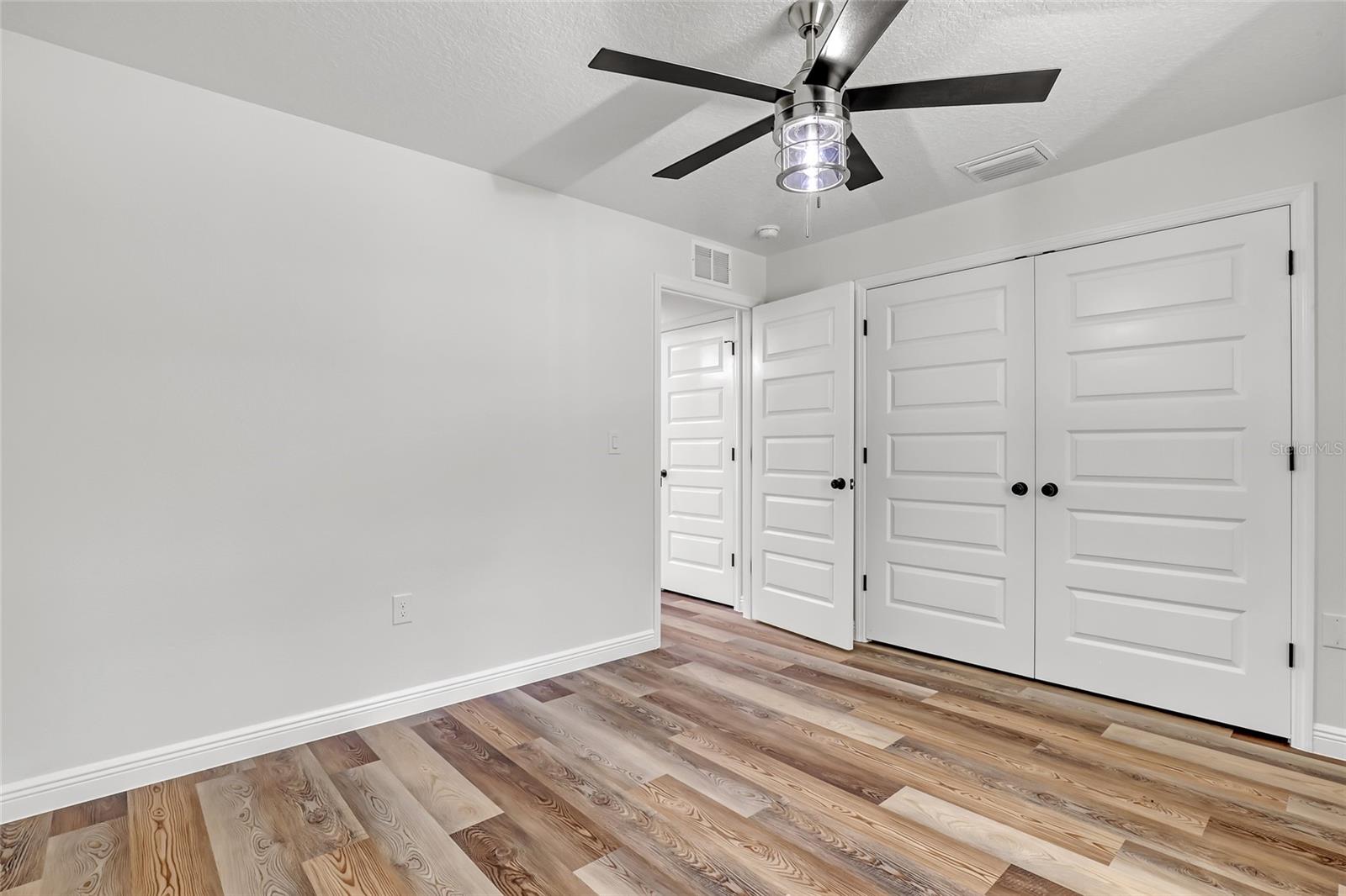 Image 42 of 57 For 4065 Fawn Lake Boulevard