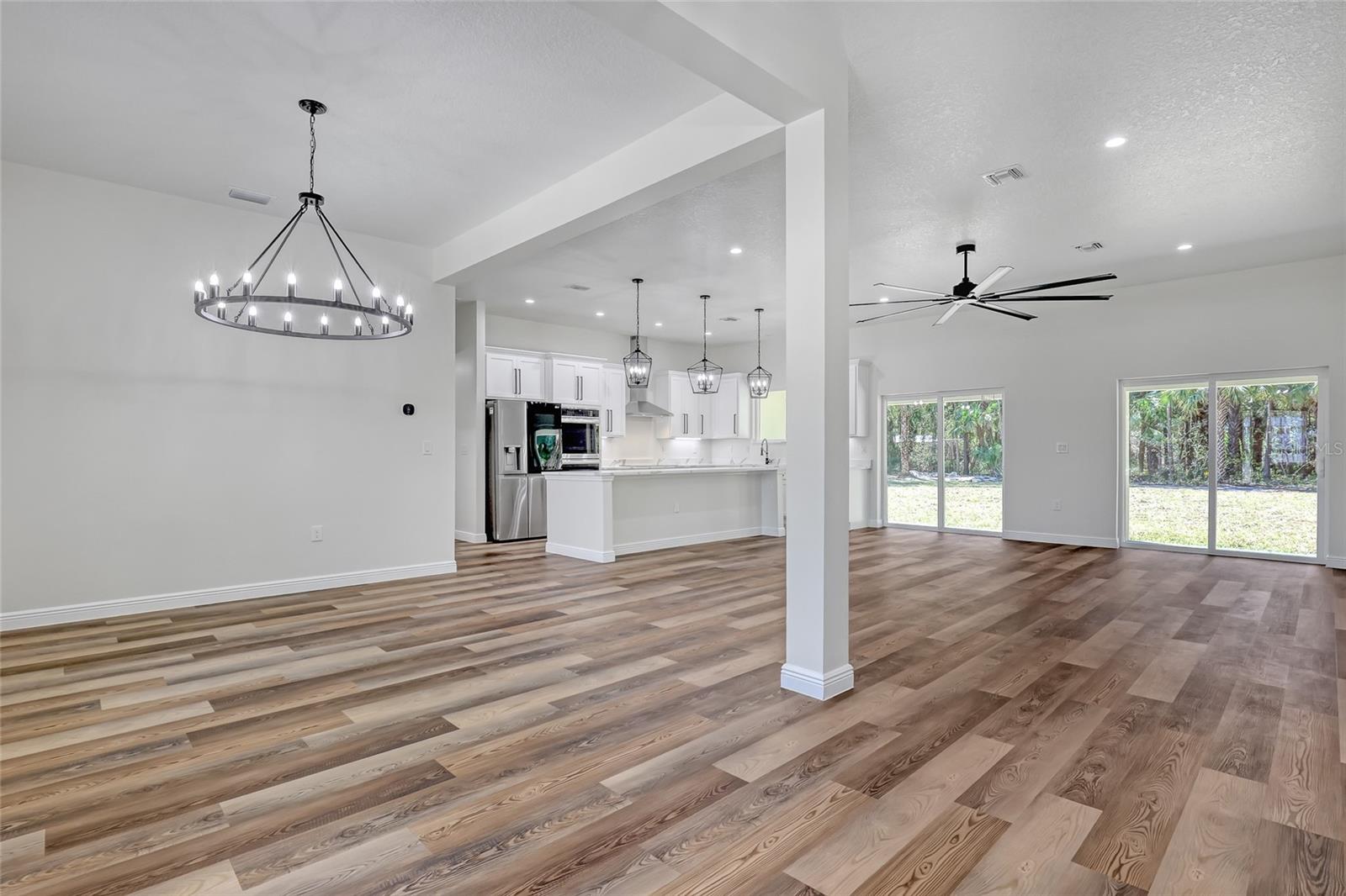 Image 8 of 57 For 4065 Fawn Lake Boulevard