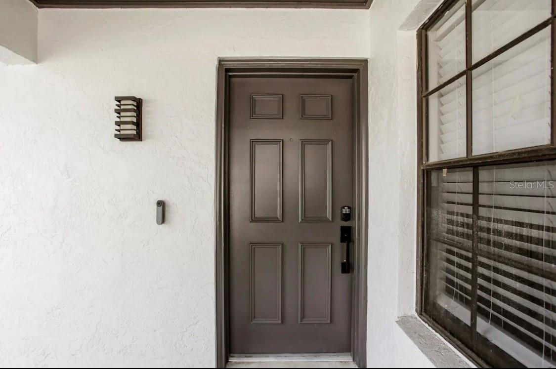 Image 6 of 37 For 10544 Wyndcliff Drive
