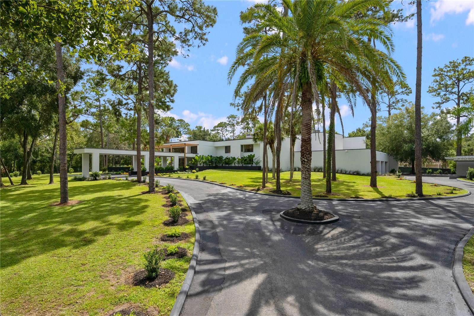 Image 62 of 65 For 808 Sweetwater Club Boulevard