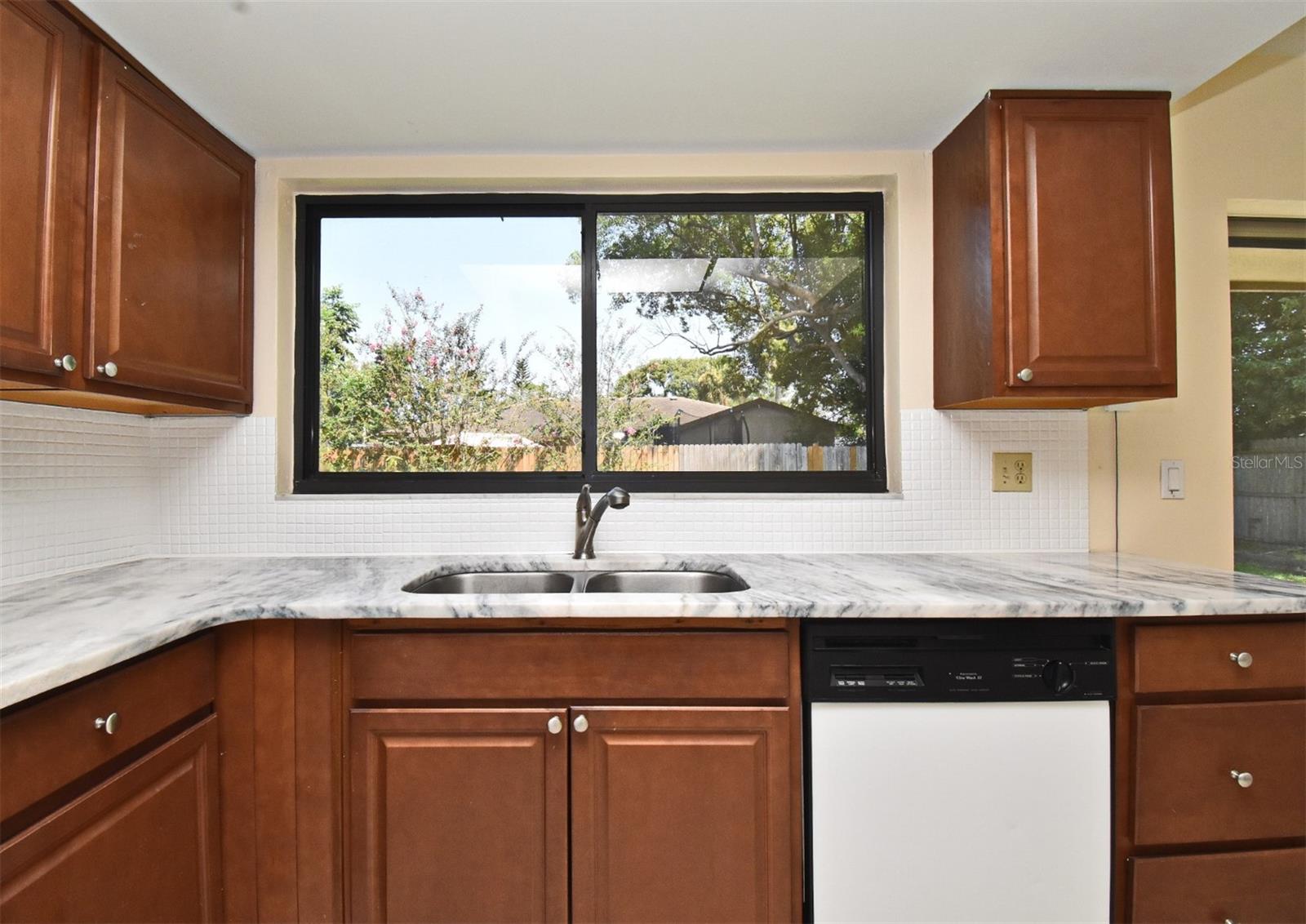 Image 15 of 48 For 2682 Tierra Circle