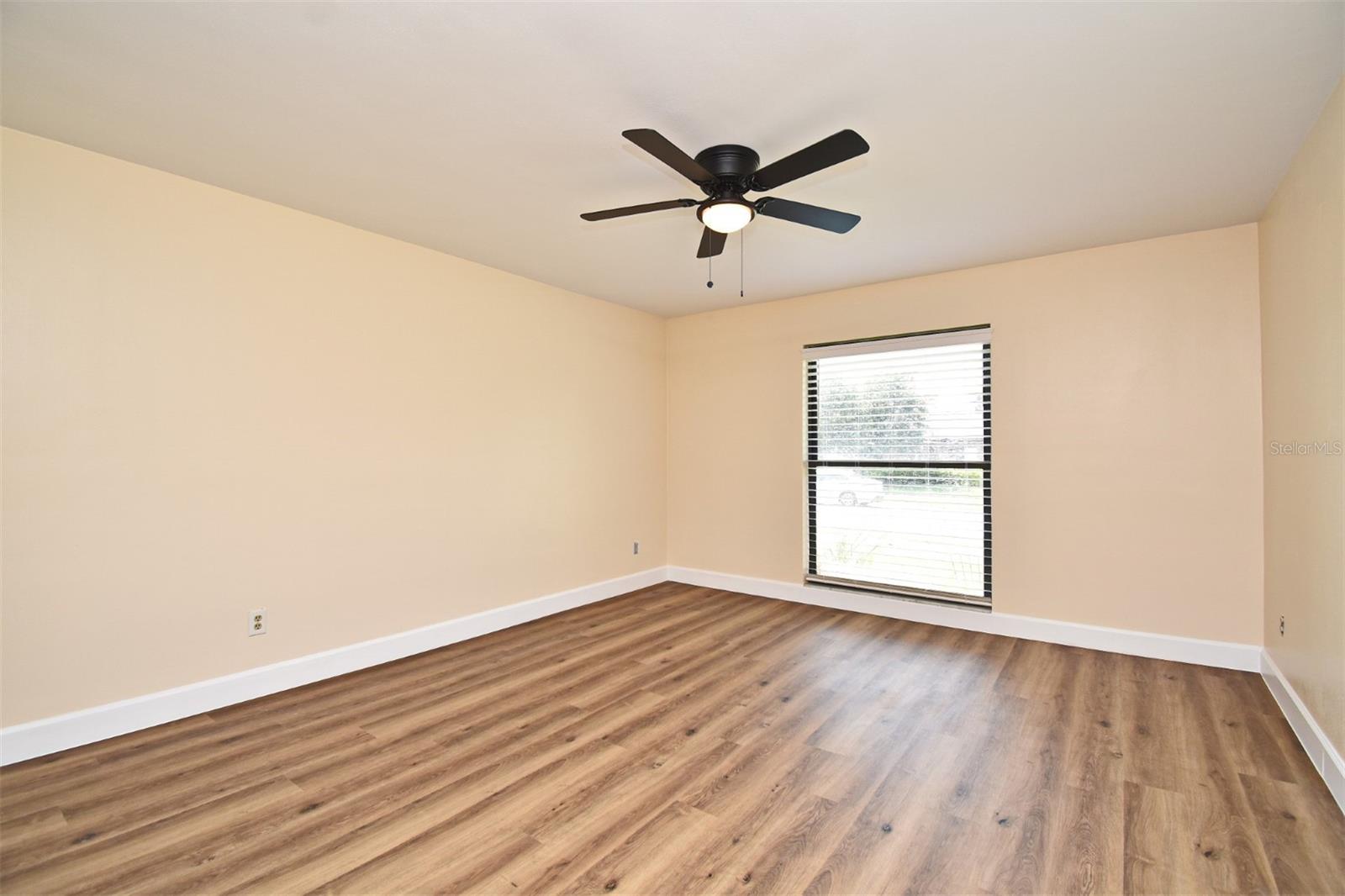 Image 23 of 48 For 2682 Tierra Circle