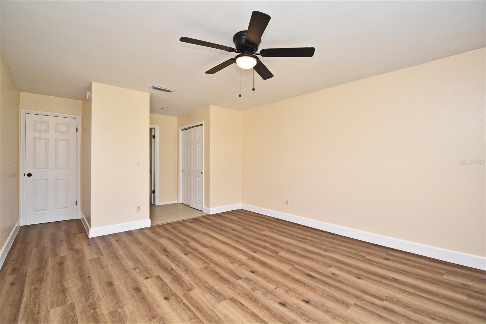 Image 27 of 48 For 2682 Tierra Circle
