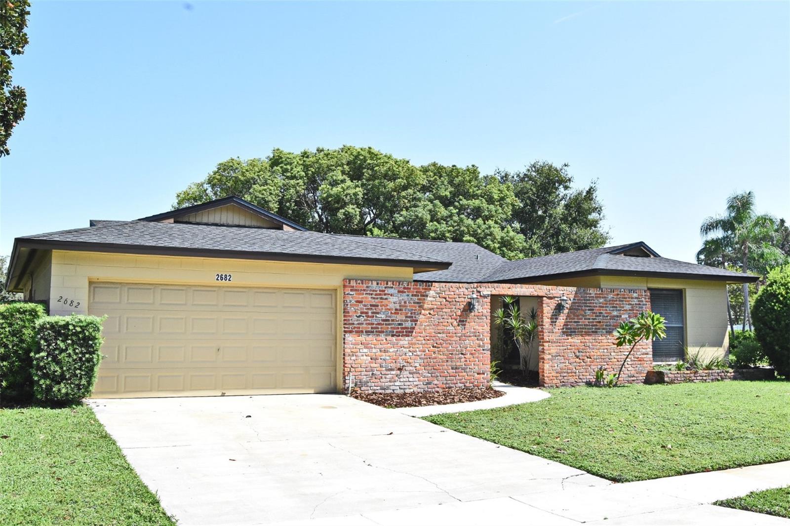 Image 3 of 48 For 2682 Tierra Circle