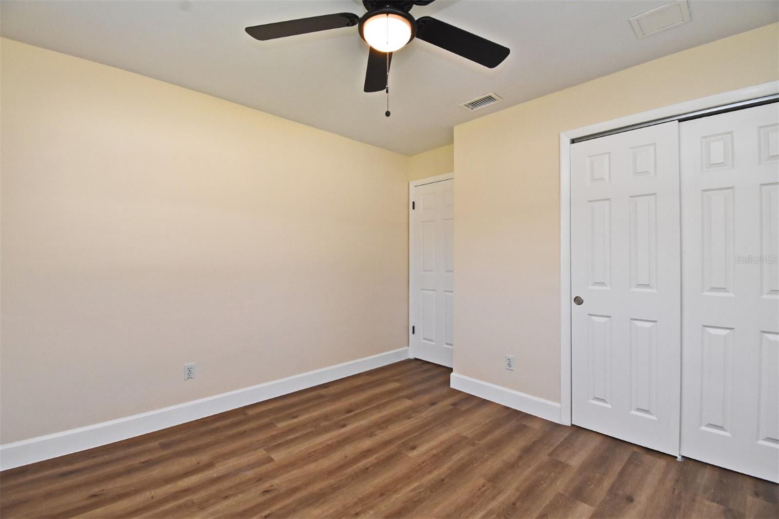 Image 32 of 48 For 2682 Tierra Circle