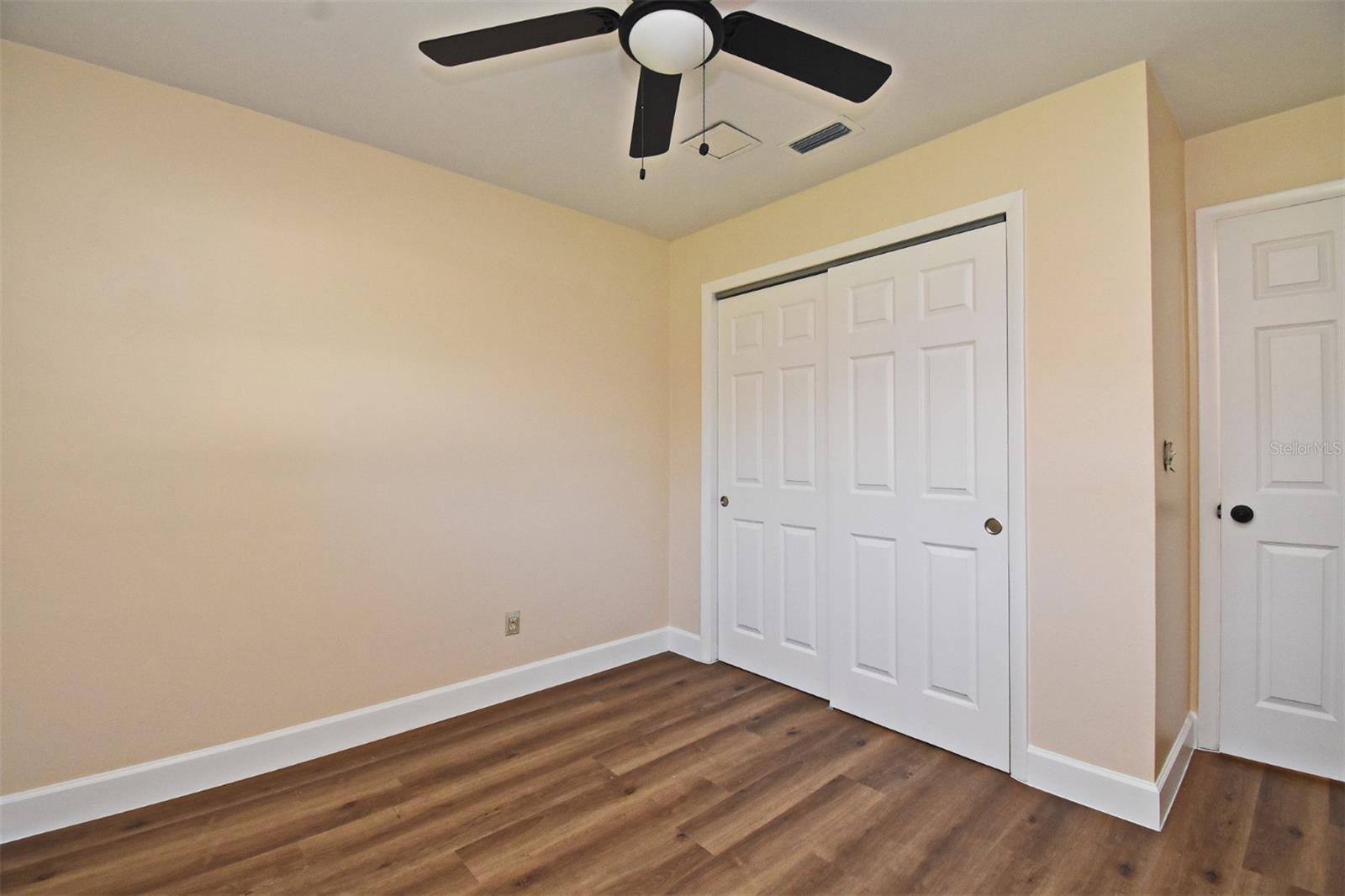 Image 34 of 48 For 2682 Tierra Circle