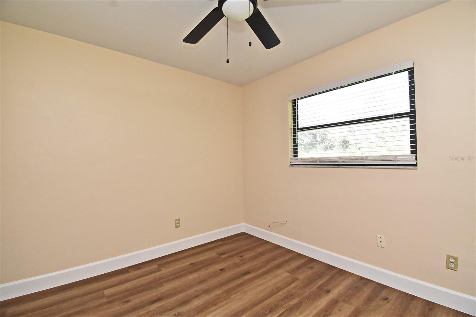 Image 36 of 48 For 2682 Tierra Circle