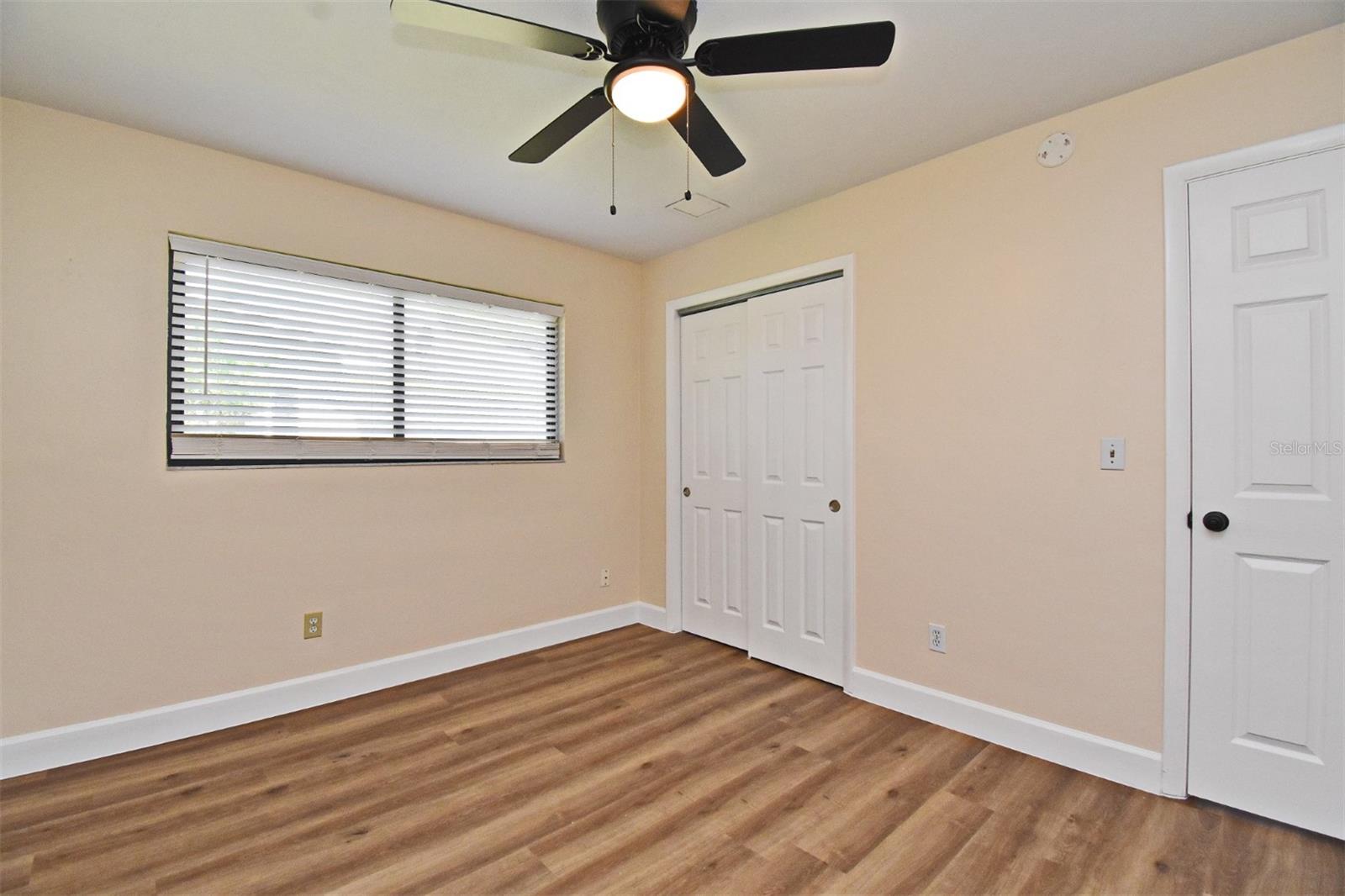 Image 37 of 48 For 2682 Tierra Circle