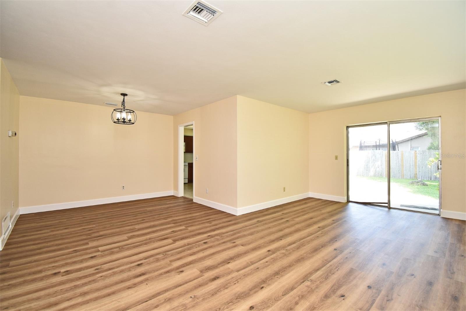 Image 9 of 48 For 2682 Tierra Circle