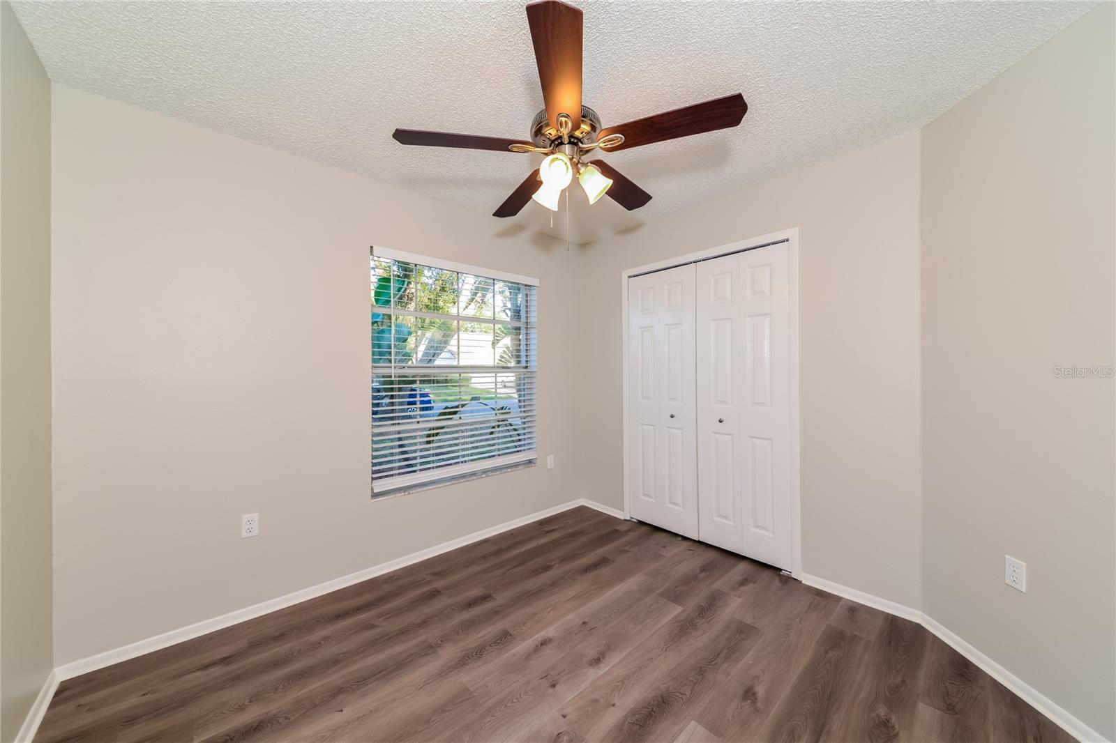 Image 11 of 16 For 4454 6th Avenue E