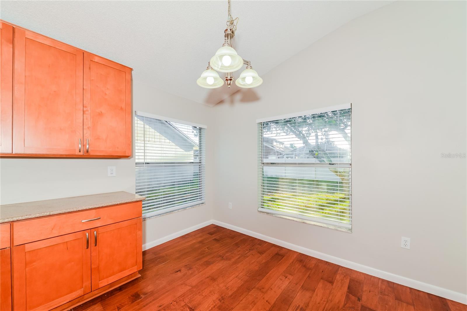 Image 4 of 16 For 4454 6th Avenue E