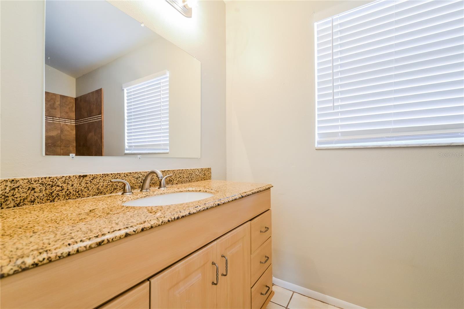 Image 9 of 16 For 4454 6th Avenue E