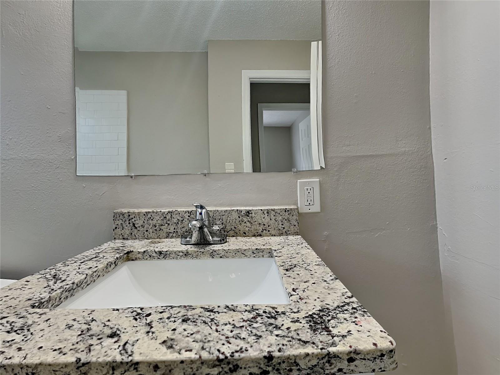 Image 11 of 12 For 3216 48th Street B