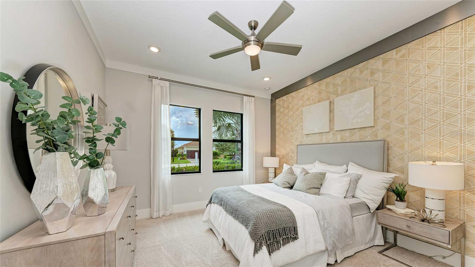 Image 20 of 44 For 4918 Kiva Circle