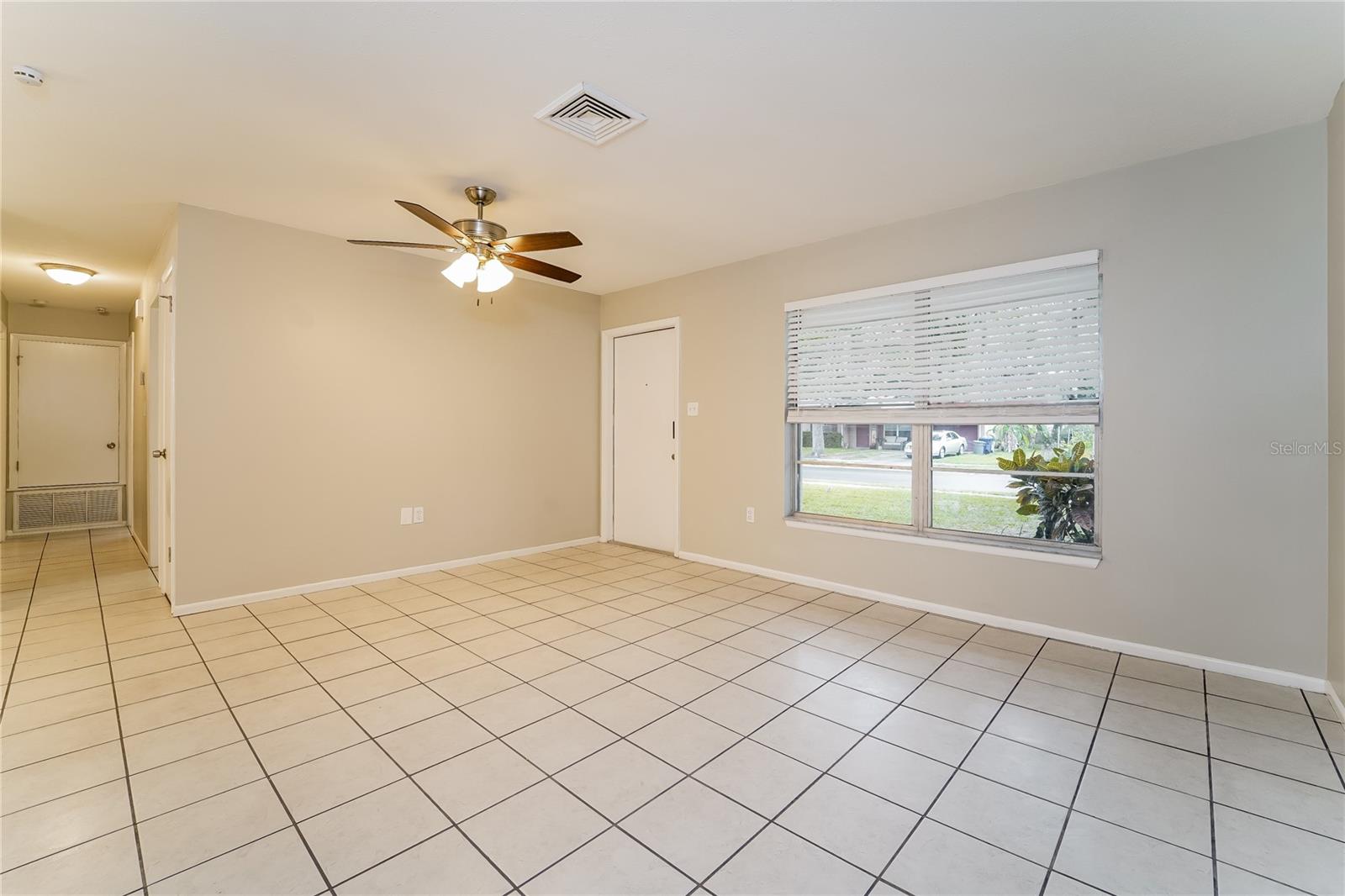 Image 3 of 16 For 3411 Spainwood Drive