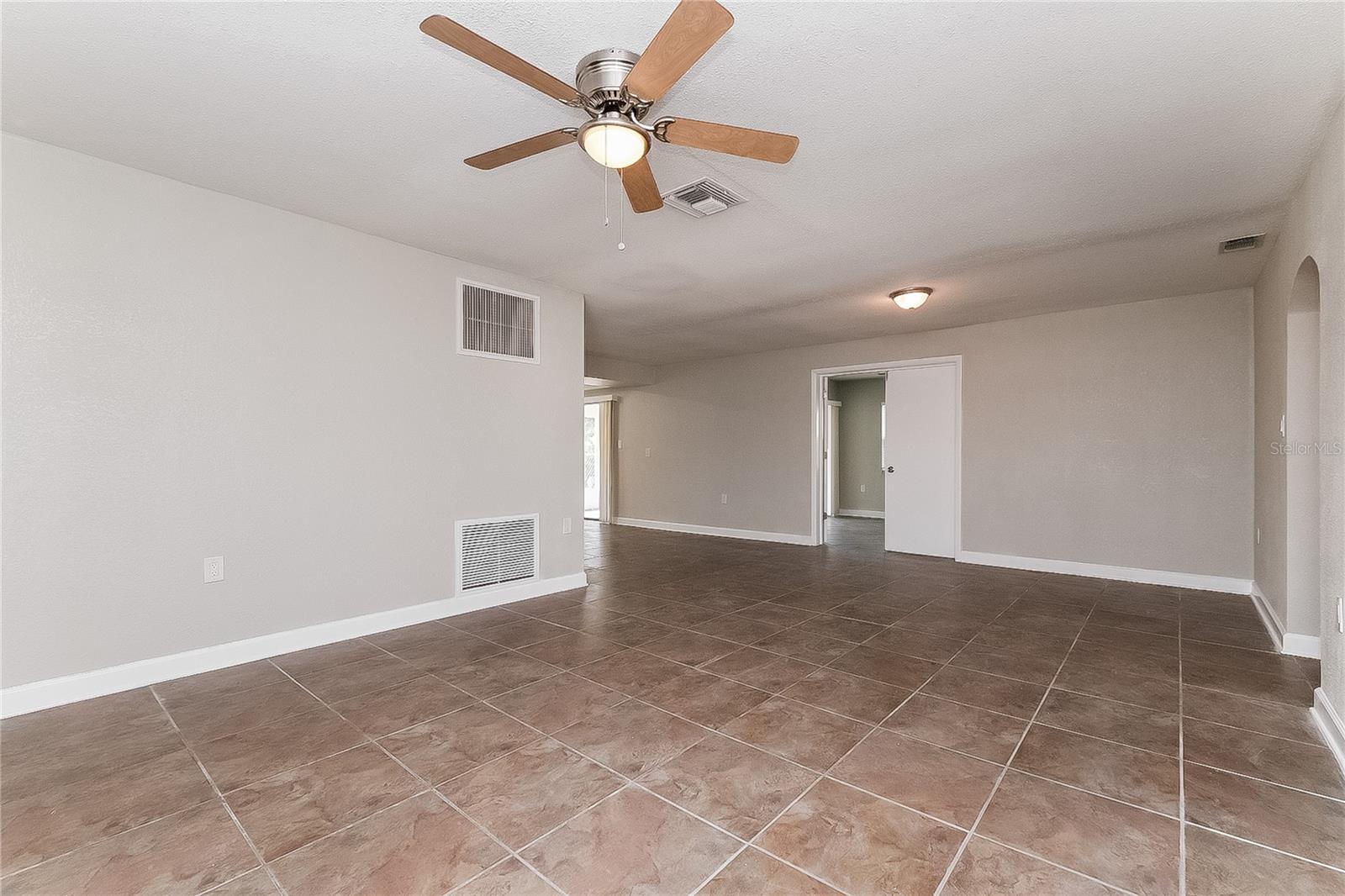 Image 4 of 16 For 9135 Richwood Lane
