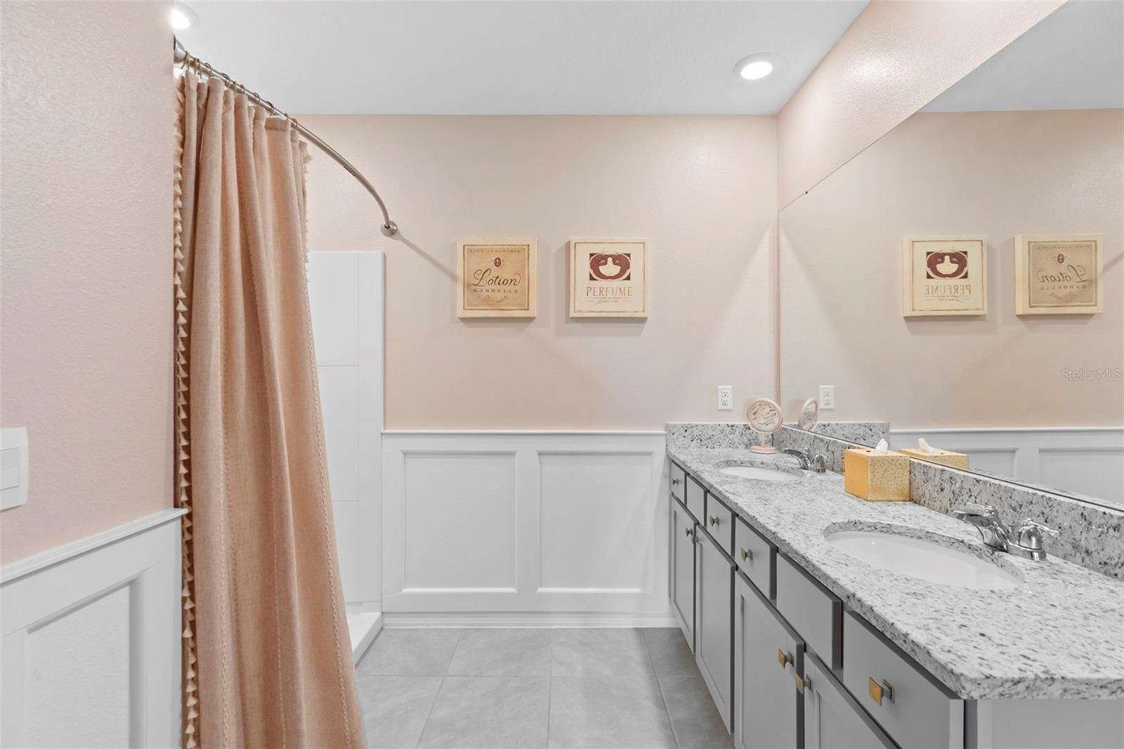 Image 17 of 43 For 603 Lazio Circle