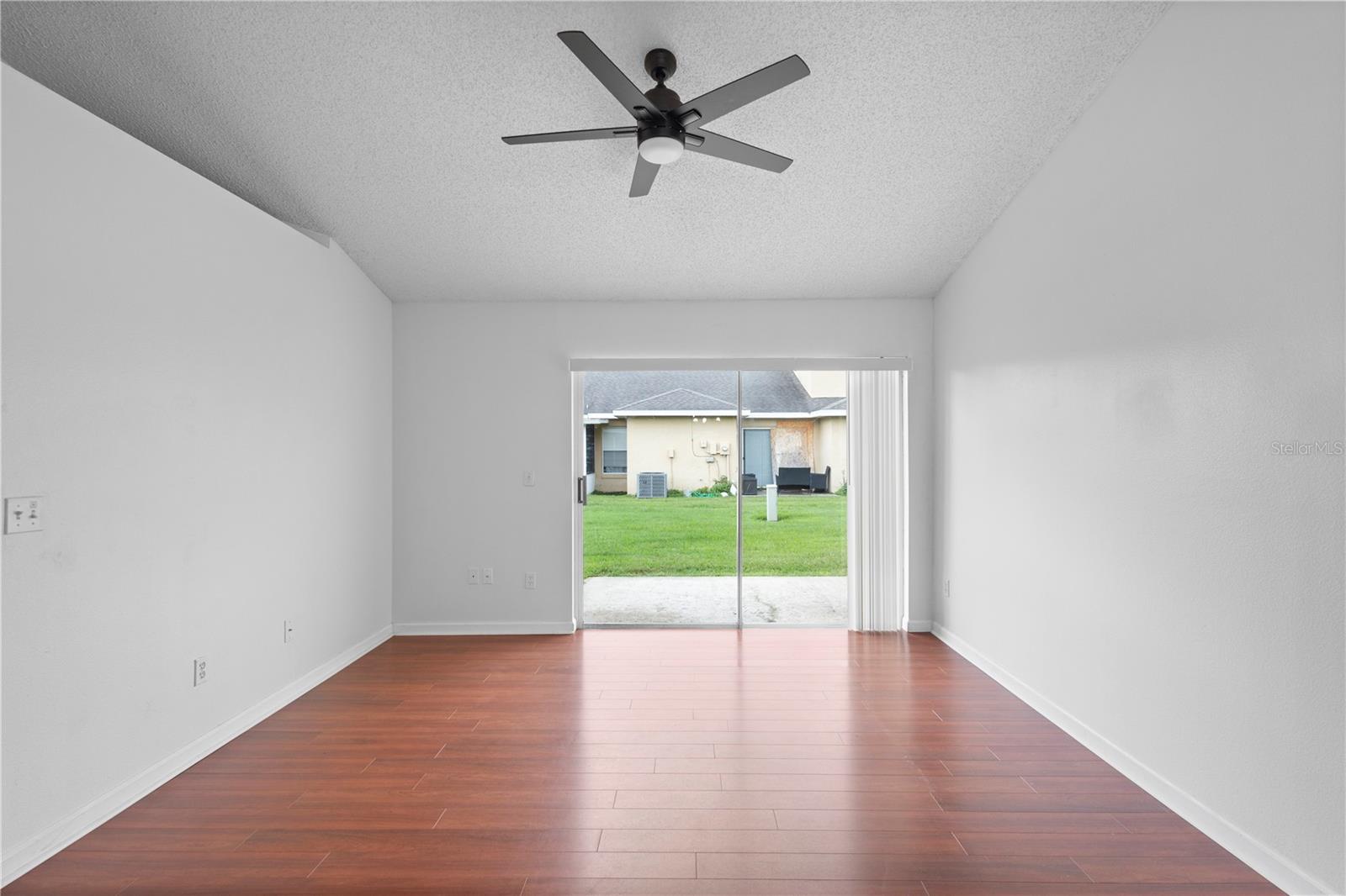 Image 14 of 40 For 3125 Sandy Shore Lane