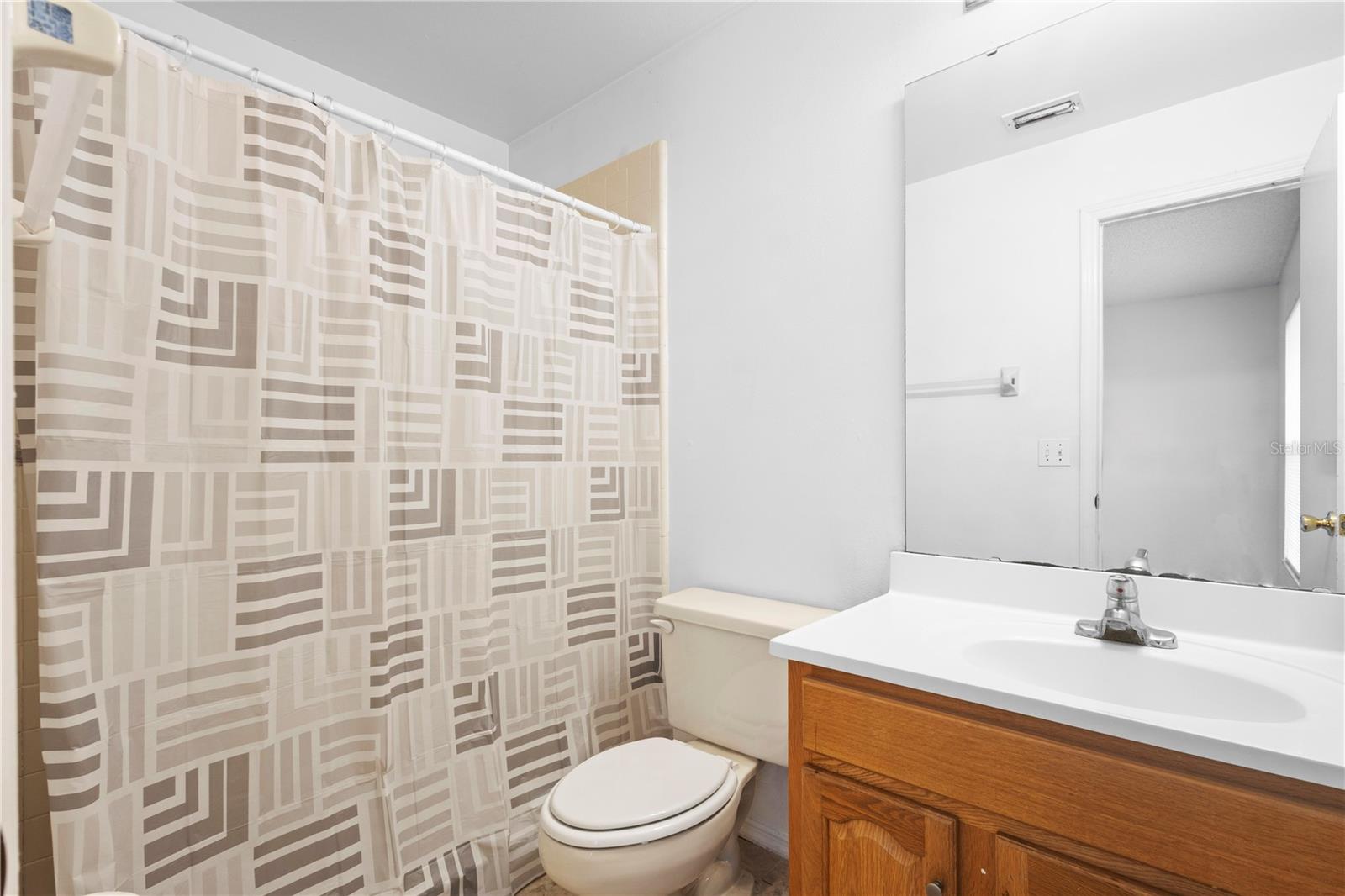 Image 21 of 40 For 3125 Sandy Shore Lane