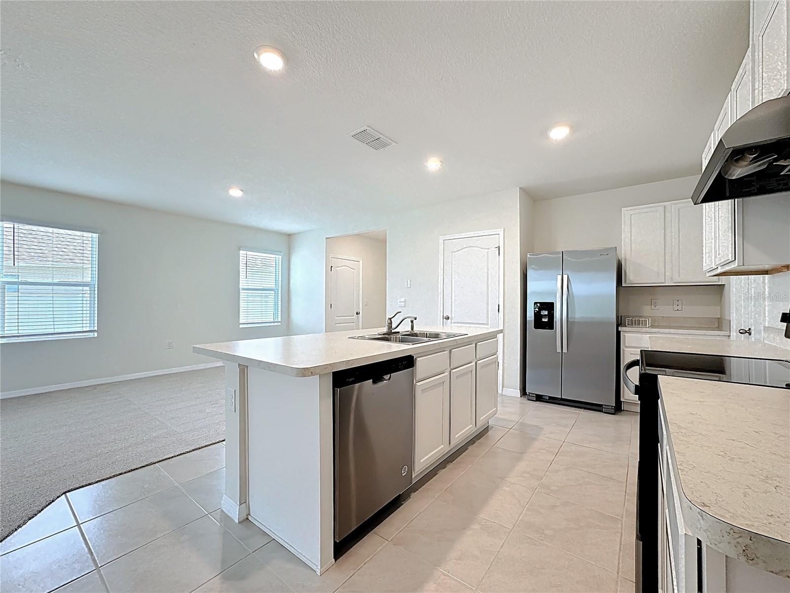 Image 10 of 49 For 2692 Reddish Egret Bend