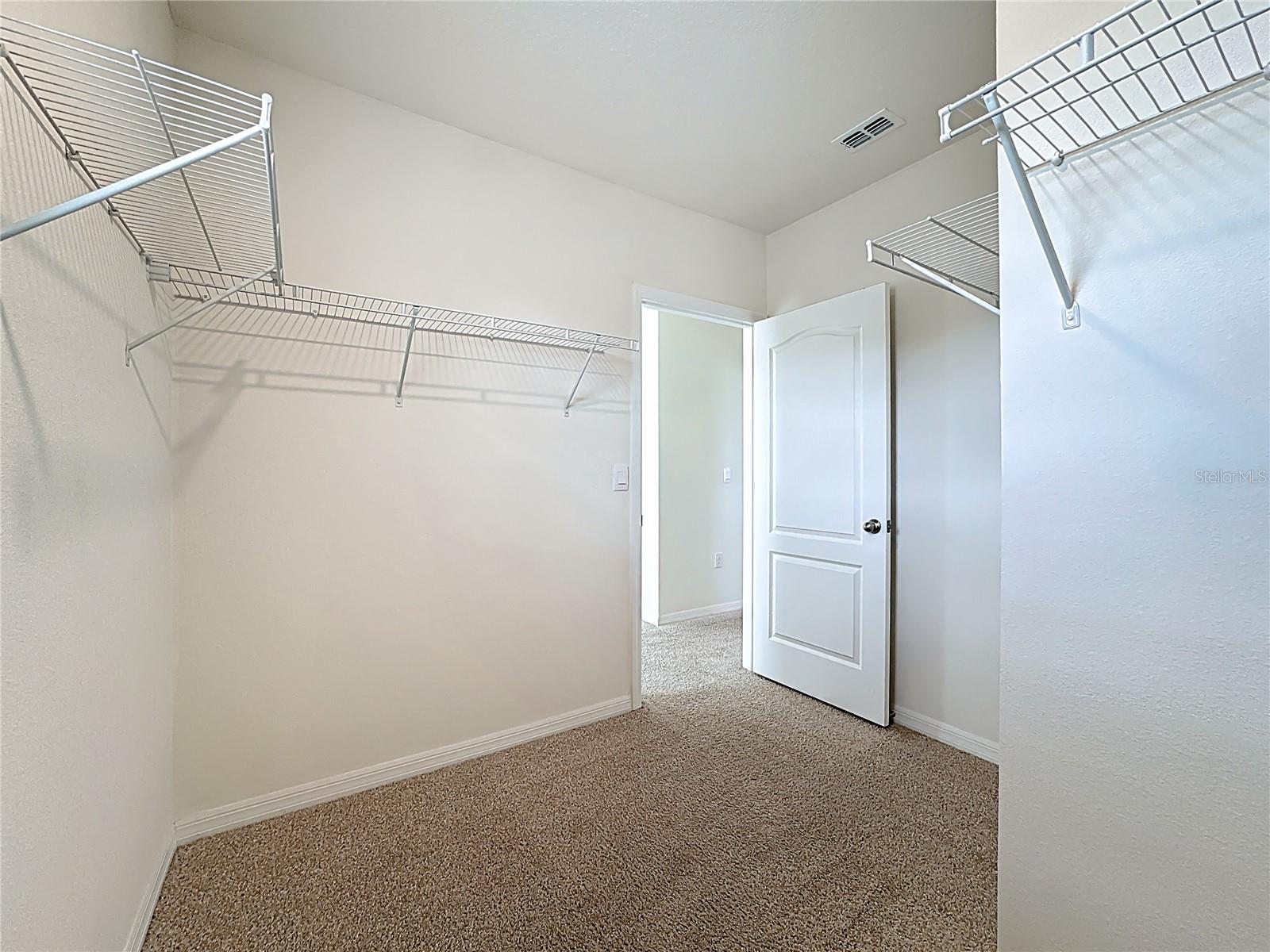 Image 25 of 49 For 2692 Reddish Egret Bend