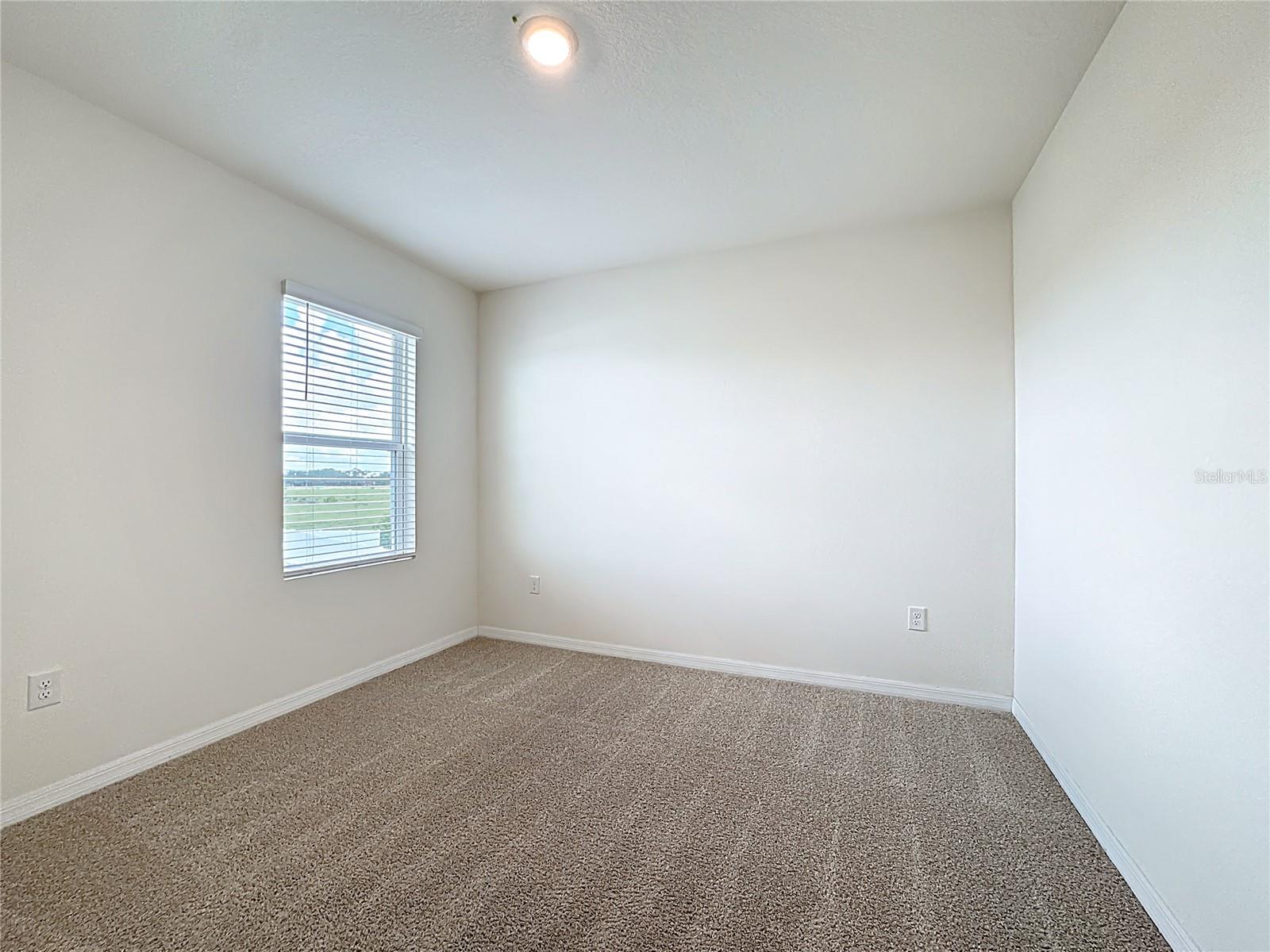 Image 30 of 49 For 2692 Reddish Egret Bend