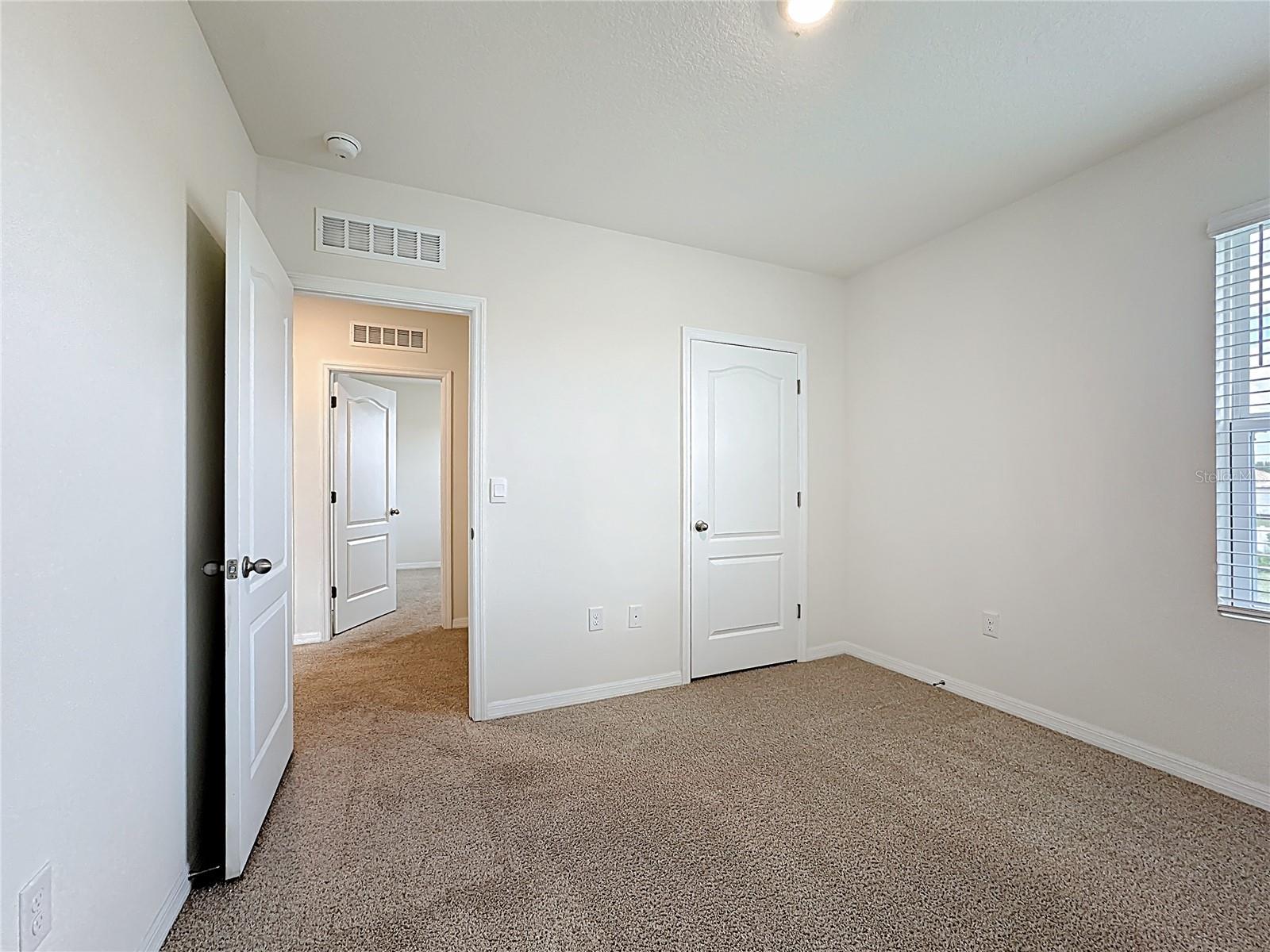 Image 31 of 49 For 2692 Reddish Egret Bend