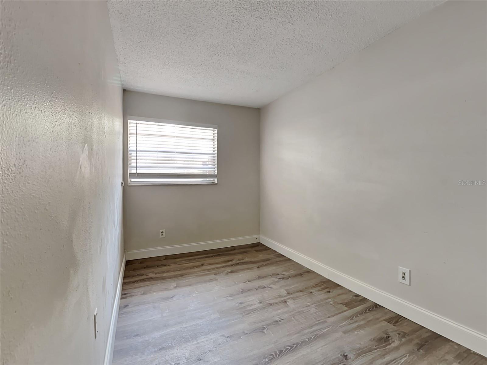 Image 6 of 12 For 15117 Avalon Avenue B