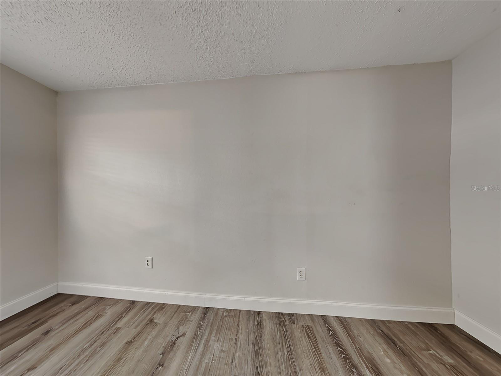 Image 7 of 12 For 15117 Avalon Avenue B