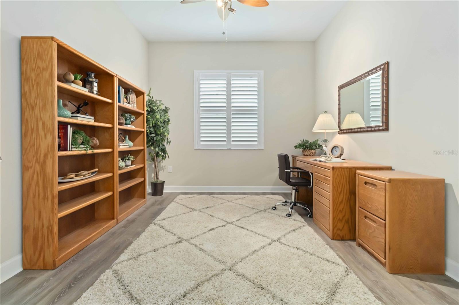 Image 23 of 48 For 2300 Caravan Place