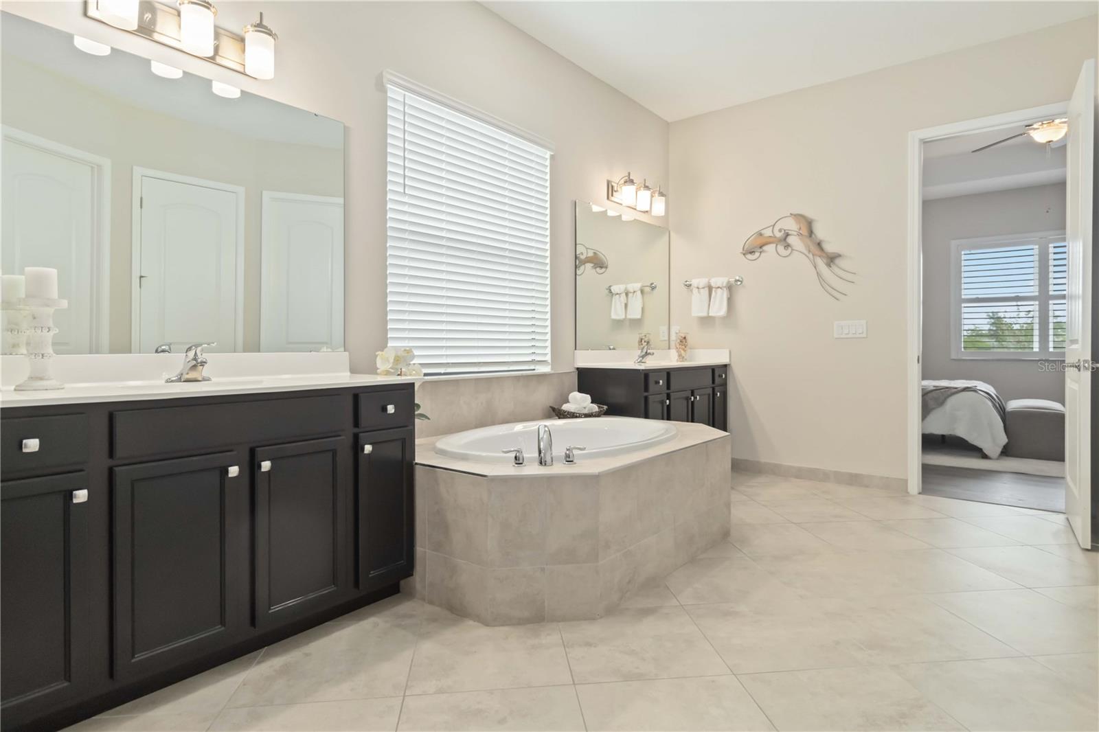 Image 31 of 48 For 2300 Caravan Place
