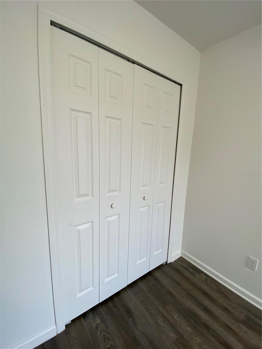 Image 43 of 59 For 10285 Park Commons Drive