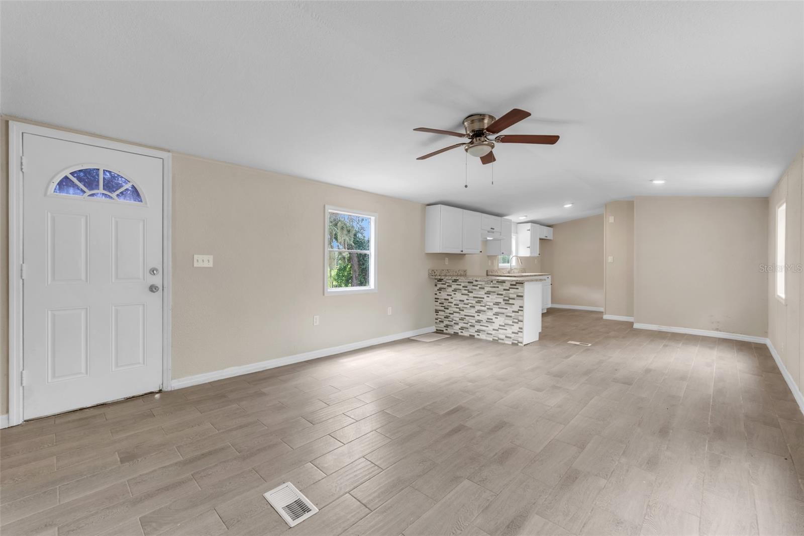 Image 6 of 20 For 3705 Appaloosa Road
