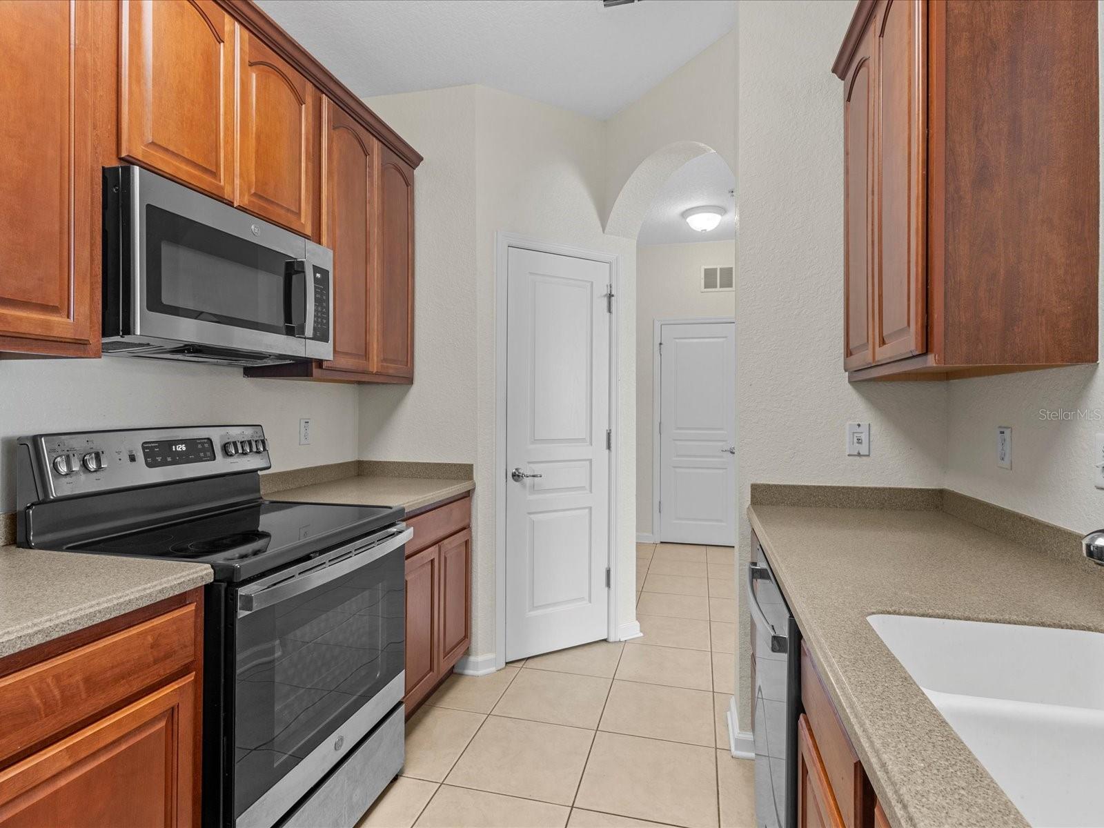 Image 12 of 44 For 8296 Portofino Drive 105