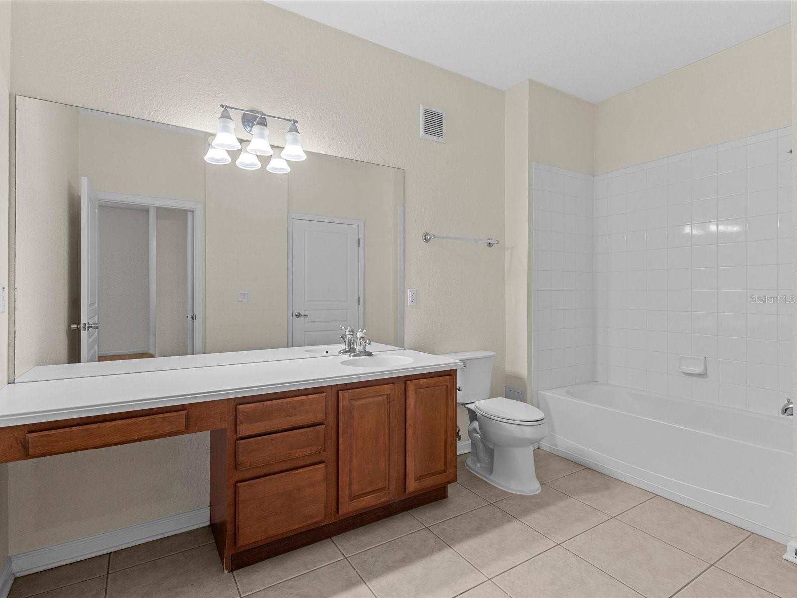 Image 23 of 44 For 8296 Portofino Drive 105