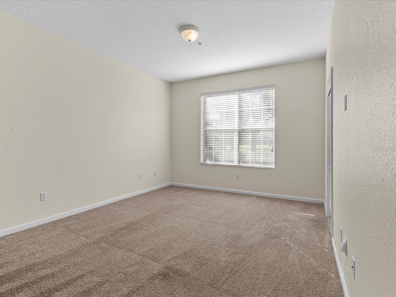 Image 7 of 44 For 8296 Portofino Drive 105
